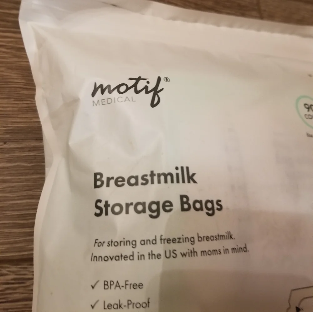 NEW Breastmilk storage bags 90ct.